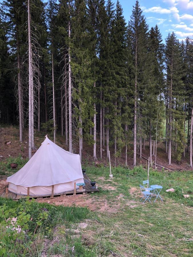 Glampingtaelt Hotel Torsby Buitenkant foto