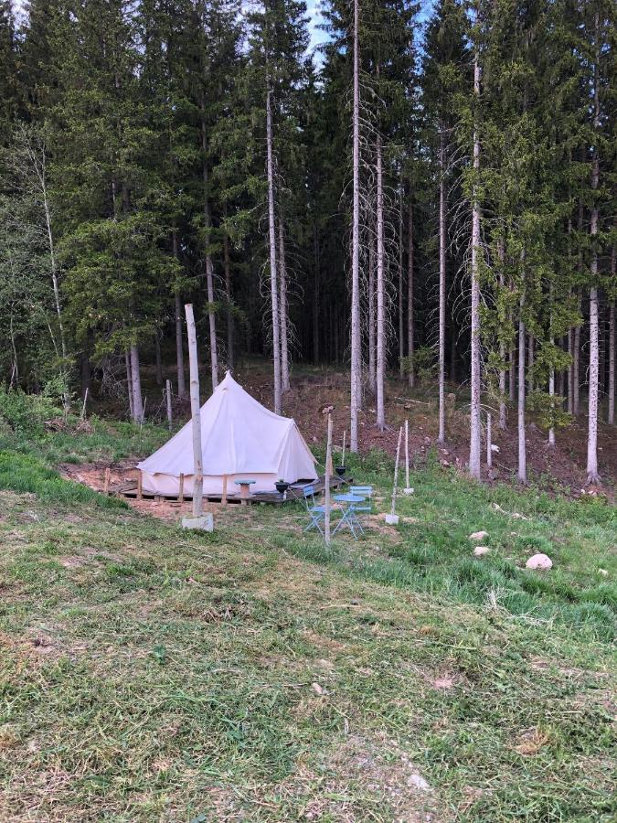 Glampingtaelt Hotel Torsby Buitenkant foto